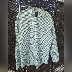 Excellent condition, Wrinkle free, Izod shirt
